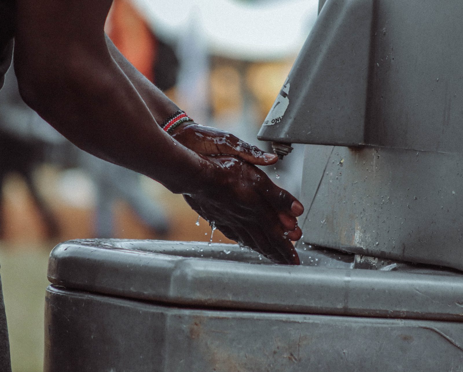 How much water does a portable toilet use?